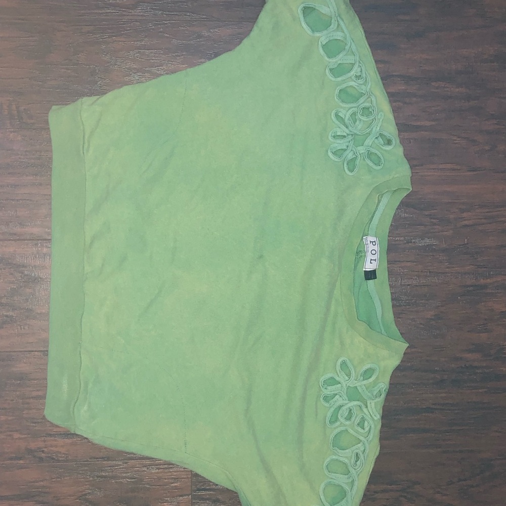 vintage green cropped shirt